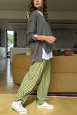 The Sunday Morning V Slouch Sweatshirt Khaki